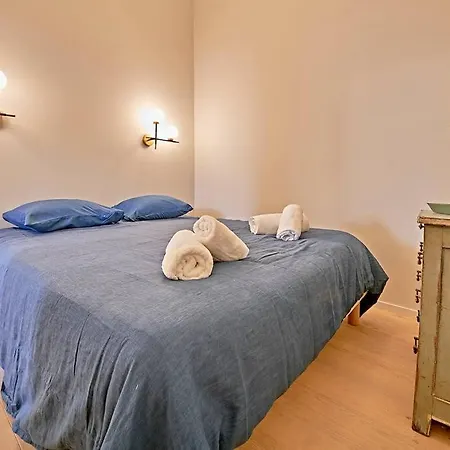 Zanzibar- In The Heart Of Saint-tropez- 4 People * 圣特罗佩