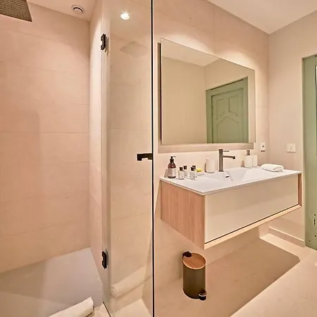 Appartement Zanzibar- In The Heart Of Saint-tropez- 4 People